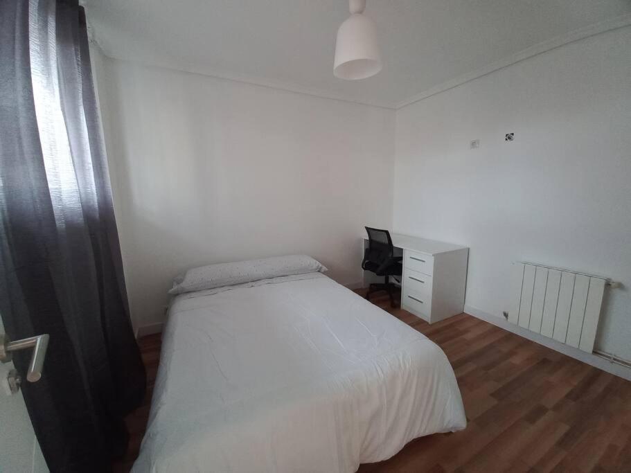 Apartamento En Santander Soleado Y Con Terraza. Buitenkant foto