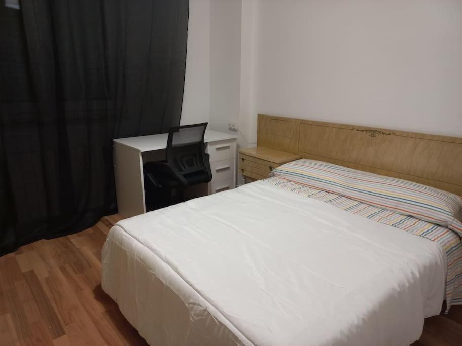 Apartamento En Santander Soleado Y Con Terraza. Buitenkant foto