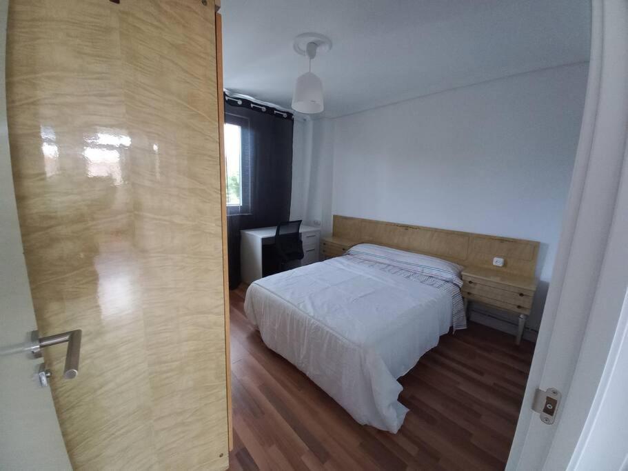 Apartamento En Santander Soleado Y Con Terraza. Buitenkant foto