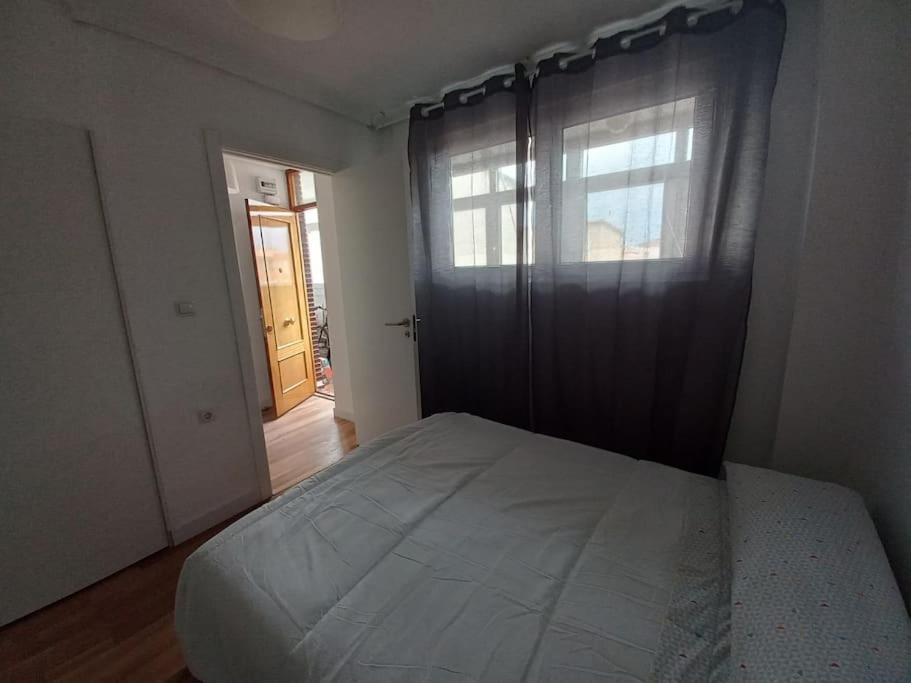 Apartamento En Santander Soleado Y Con Terraza. Buitenkant foto